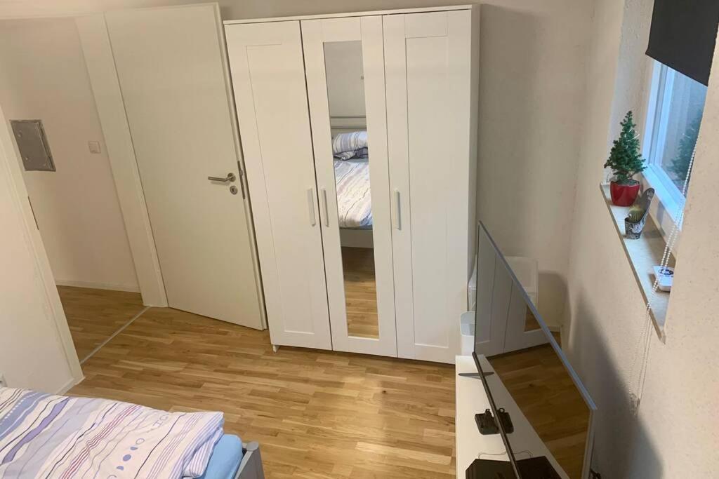 Modernes Studio Mit Separater Kueche Reutlingen Extérieur photo